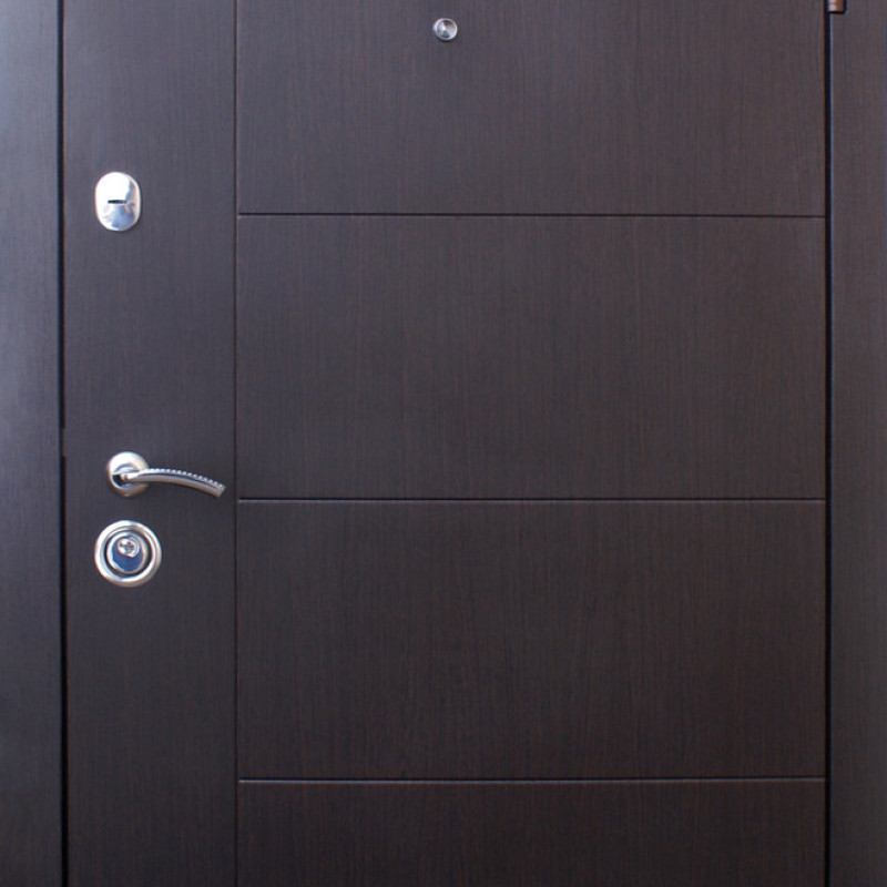 Двері квартирні, QDoors, модель Арізона, комплектація Еталон,2 контури ущільнення