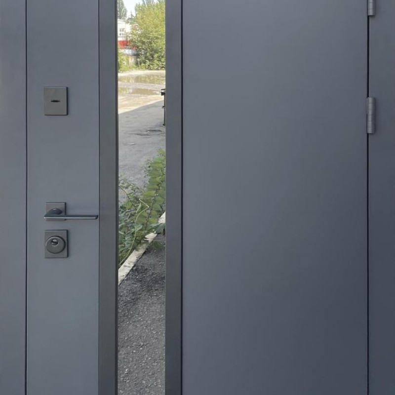 Двері вуличні Qdoors серія СТРІТ з ТЕРМОРОЗРИВОМ модель НОРД чорна 950