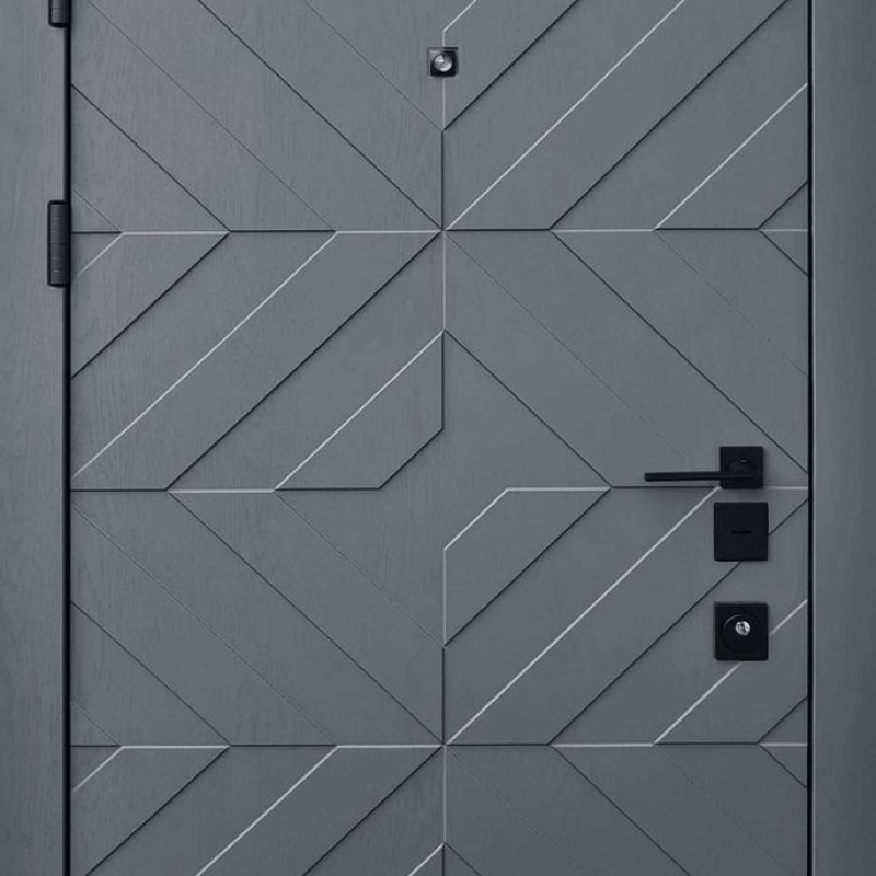 Двері квартирні, QDoors, модель Тіффані, комплектація Авангард, замок MOTTURA