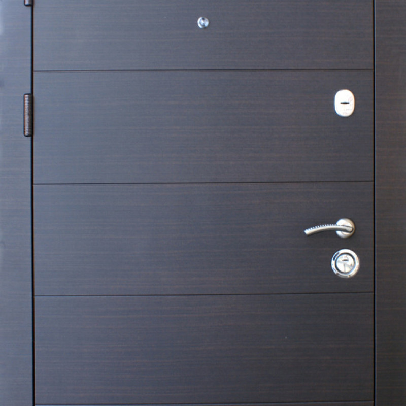 Двері квартирні, QDoors, модель Горизонталь, комплектація Преміум,замки KALE 850
