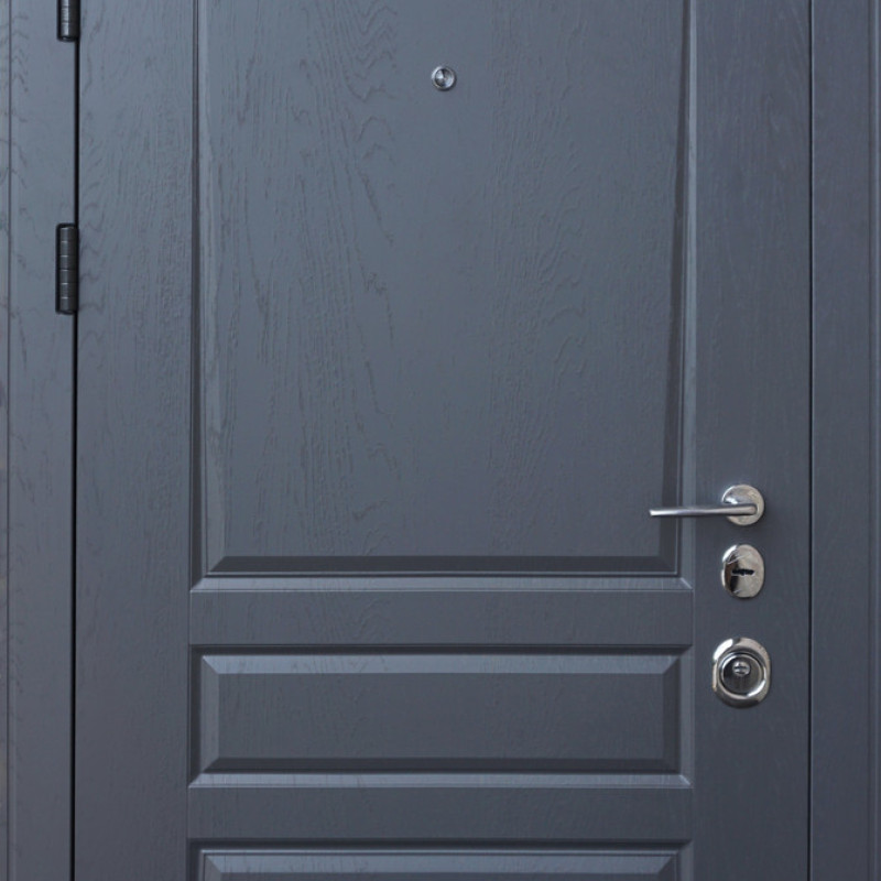 Двері квартирні, QDoors, модель Тріно, комплектація Авангард,замок MOTTURA 850